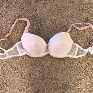 Never worn before lace bra